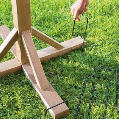 Gardman Bird Table Anchoring Pegs - image 2