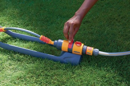 Hozelock Rectangular Sprinkler Pro 220m2 - image 2