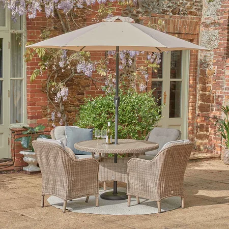LG Outdoor St Tropez Sand 4 Seat Set with 2.5m Parasol - image 1