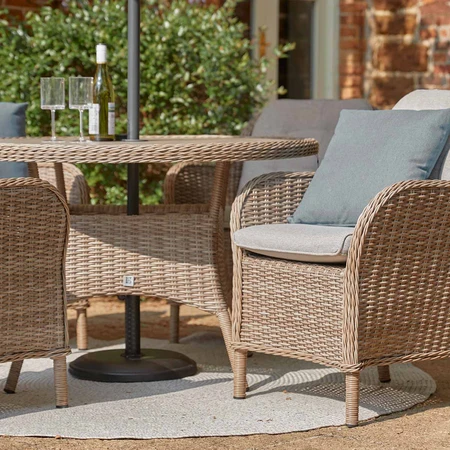 LG Outdoor St Tropez Sand 4 Seat Set with 2.5m Parasol - image 2