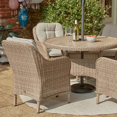 LG Outdoor St Tropez Sand 4 Seat Set with 2.5m Parasol - image 3