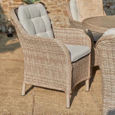 LG Outdoor St Tropez Sand 8 Seat Set with Lazy Susan & 3m Parasol - image 3