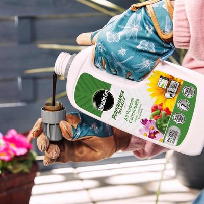 Miracle-Gro Performance Organics All Purpose  Plant Food 1L - image 2