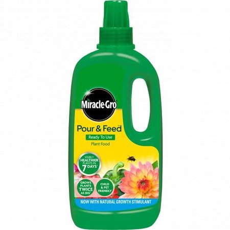 Miracle-Gro Pour & Feed 1L