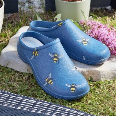 Briers Comfi Garden Clog - Bees - Size 8 - image 2