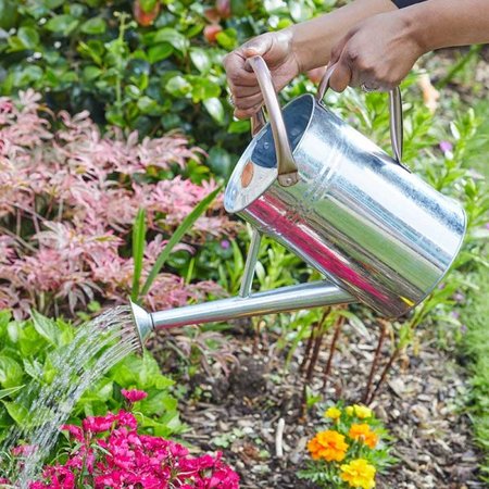 Smart Garden Metal Watering Can – Galvanised 4.5L - image 2