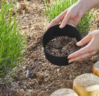 Smart Garden Potting & Sowing Sieve - image 2