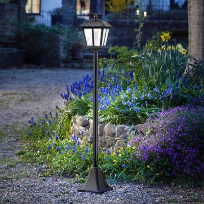 Smart Garden Solar Metro Lamp Post 20L - image 3