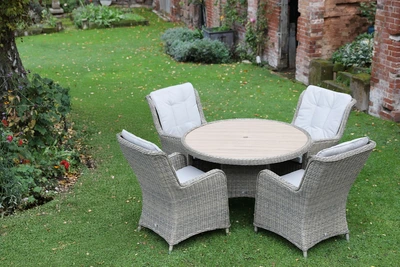 Supremo Lyra 4 Seat Round Dining Set - image 2