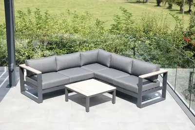 Supremo Mannington Mini Modular Set with Square Adjustable Table - image 1